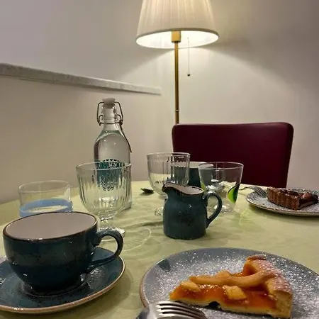 La Locanda Di Angela Napels Buitenkant foto