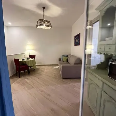 La Locanda Di Angela Napels Buitenkant foto